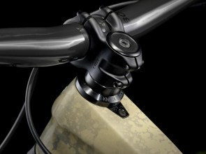 slash-se-gen-5-quicksand-battleship-blue-2025-8