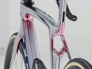 ποδηλατο-trek-madone-slr-9-axs-gen-8-icon-interstellar-2025-4