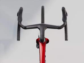 ποδηλατο-trek-madone-slr-9-gen-8-carbon-red-smoke-2025-3