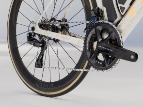 ποδηλατο-trek-madone-slr-9-gen-8-era-white-supernova-marble-2025-6