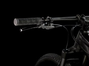 ποδηλατο-trek-procaliber-6-satin-trek-black-lithium-grey-2025-11